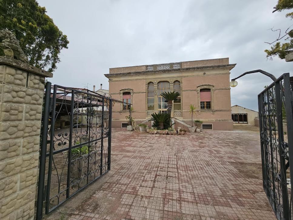 Casa Vacanze Salento Mare กาลาโตเน ภายนอก รูปภาพ