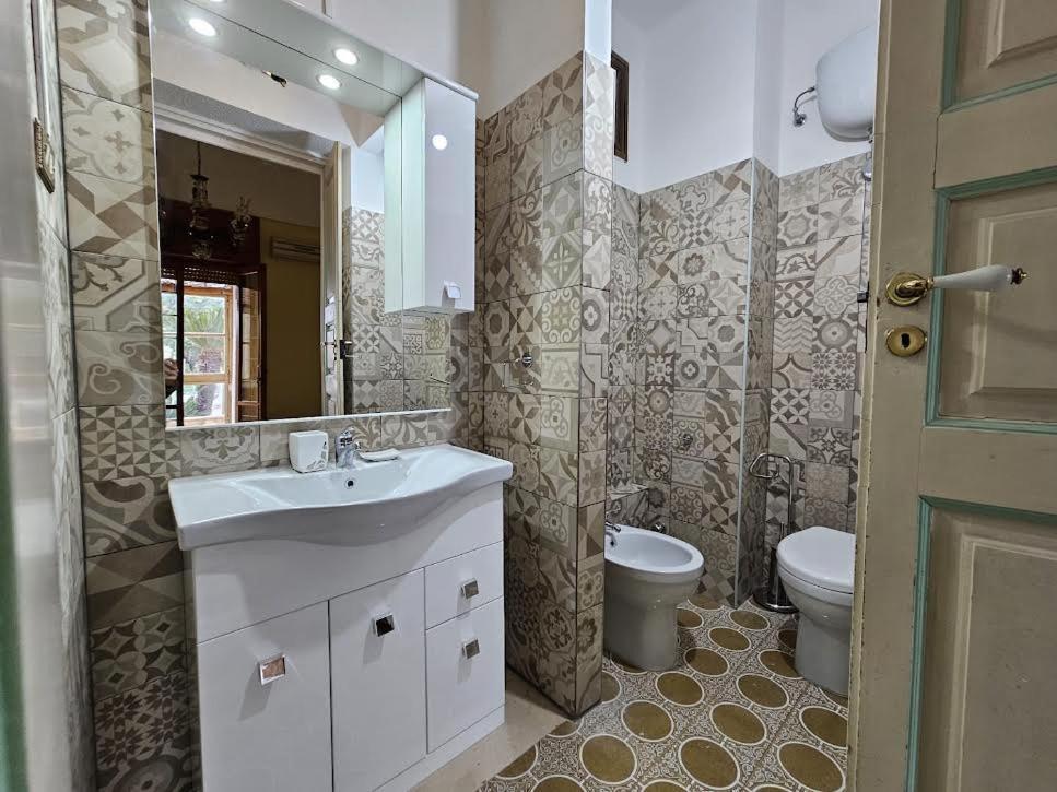 Casa Vacanze Salento Mare กาลาโตเน ภายนอก รูปภาพ